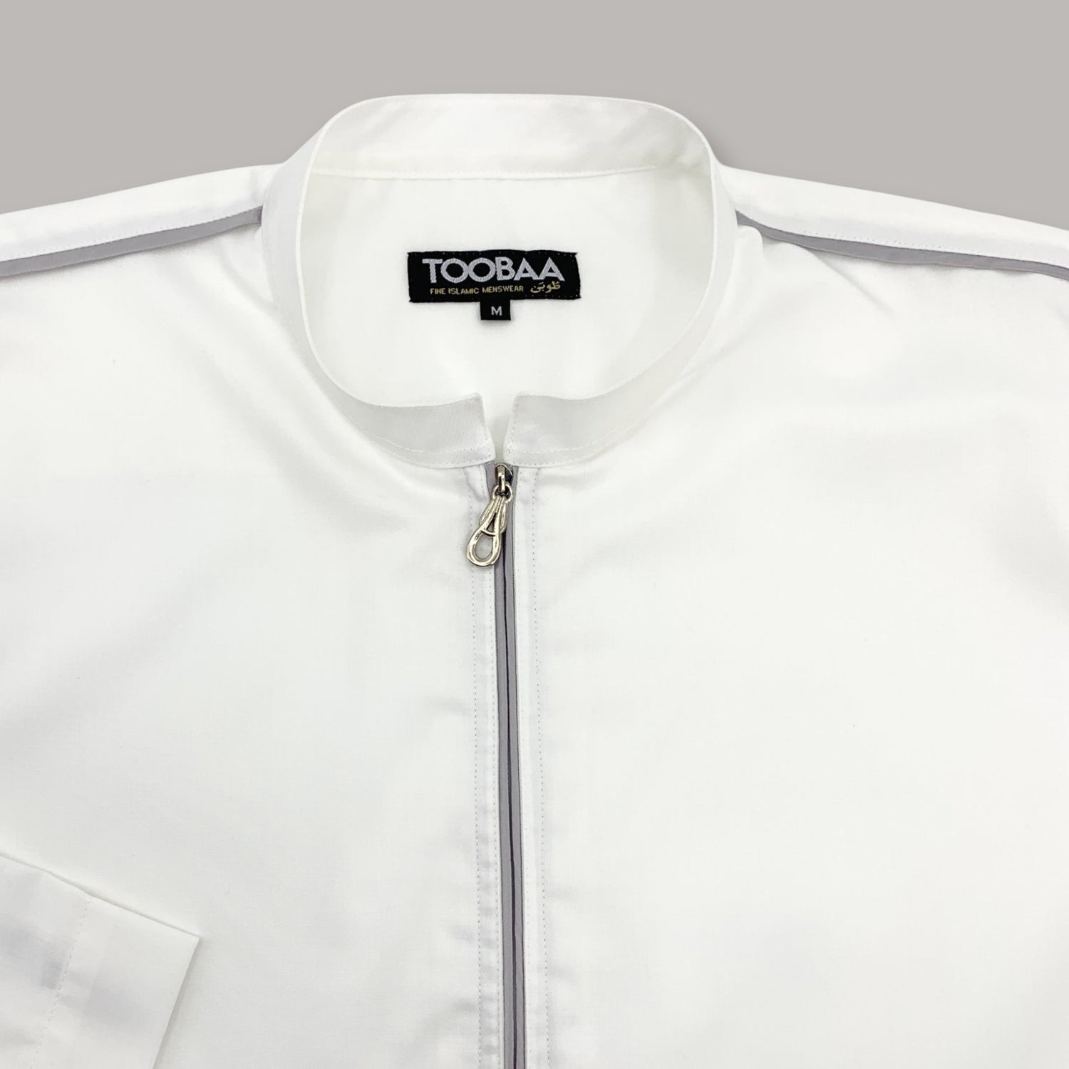 Arenas White - Men's Urban Lifestyle Jubah